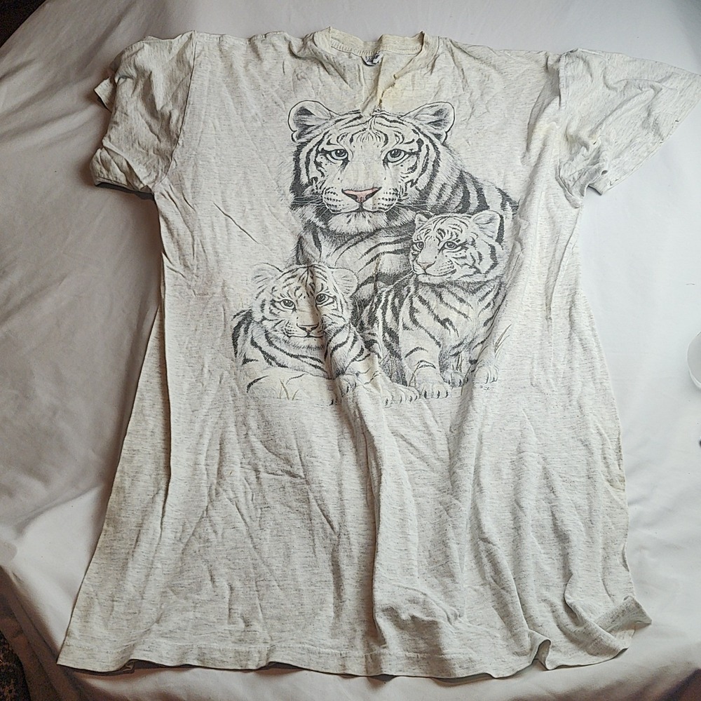 Vanity Fair Tiger Graphic T-Shirt Heather Gray Cotton Size XL